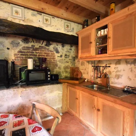 Cozy House In Lot With Pool And Terrace 別荘 Saint-Caprais-de-Lerm